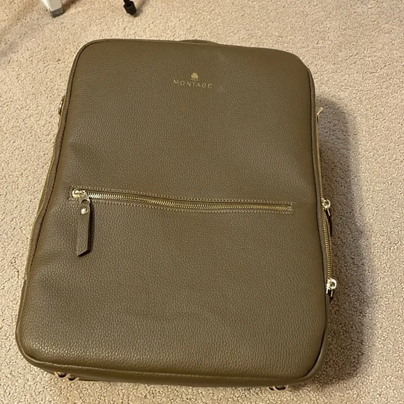 Montage Backpack - Picture 8 of 9